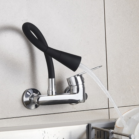 BATERIA KUCHENNA ŚCIENNA HARBOR GIĘTKA CZARNA WYLEWKA PODSTAWA CHROM