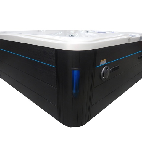 JACUZZI OGRODOWE WANNA SPA702 BIAŁA PERŁA OBUDOWA ANTRACYT 230x230 CM