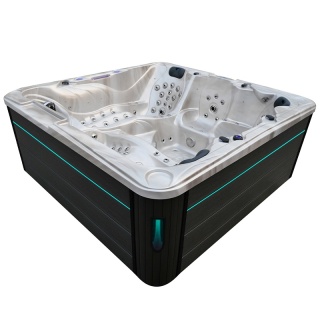 JACUZZI OGRODOWE WANNA SPA702 CAPPUCCINO OBUDOWA ANTRACYT 230x230 CM