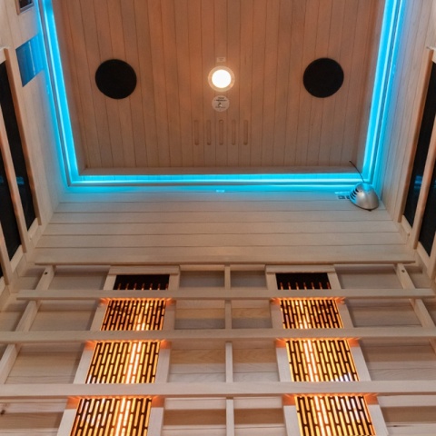 SAUNA SUCHA INFRARED NISKOTEMPERATUROWA ALTA2 2-3 OSOBOWA 120x105 CM