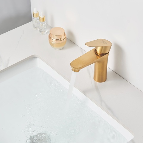 BATERIA UMYWALKOWA ŁAZIENKOWA NABLATOWA STOJĄCA JEDNOUCHWYTOWA AKRON ZŁOTA