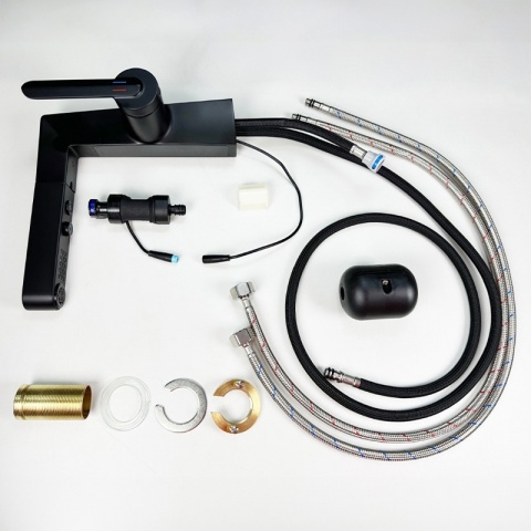 BATERIA UMYWALKOWA STOJĄCA ŁAZIENKOWA Z WYCIĄGANĄ WYLEWKĄ LIDIA-BL CZARNA LED