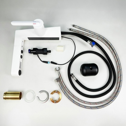 BATERIA UMYWALKOWA STOJĄCA ŁAZIENKOWA Z WYCIĄGANĄ WYLEWKĄ LIDIA-WH BIAŁA LED