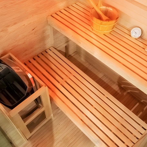 SAUNA FIŃSKA WYSOKOTEMPERATUROWA Z PIECEM LARK4-WD/HARVIA 6KW 4-5 OSOBOWA 150x150 CM