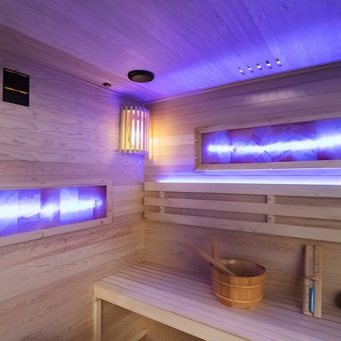 SAUNA FIŃSKA WYSOKOTEMPERATUROWA Z PIECEM LARK5/HARVIA 6KW 4-5 OSOBOWA 180x160 CM