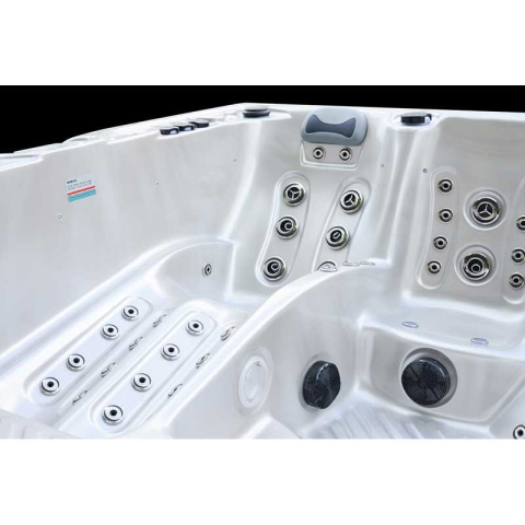 JACUZZI OGRODOWE WANNA SPA340 CAPPUCCINO OBUDOWA NATURALNA DESKA 220x220 CM