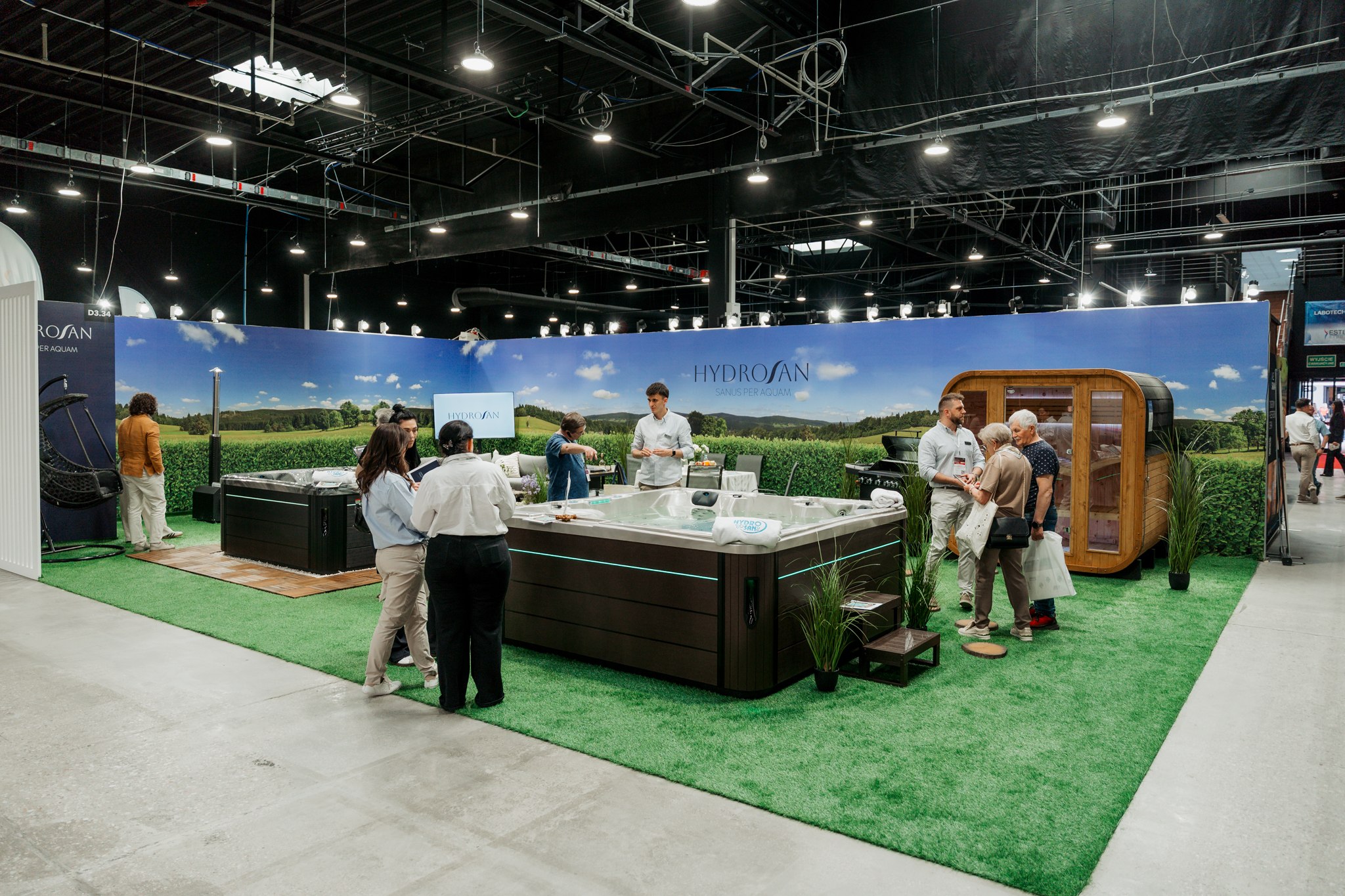 Stoisko Hydrosan podczas targ&oacute;w SPA & Wellness 2026 w Ptak Warsaw Expo